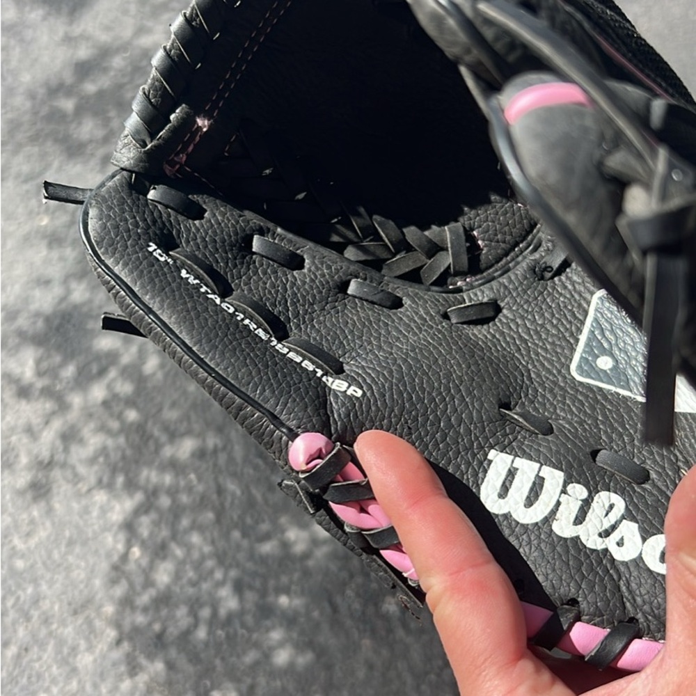 Girls Softball Dream Package - size 8-10 girls - Picture 6 of 11